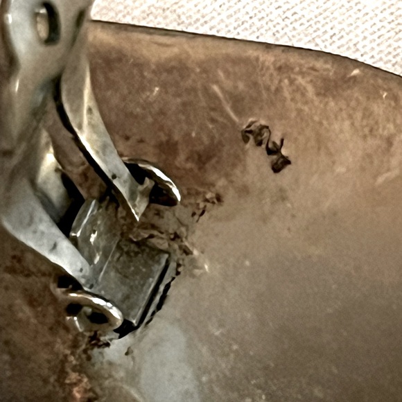 Signed - Sam Lovato, Old Pawn Sterling Silver Onyx clip back Earrings - Picture 6 of 11